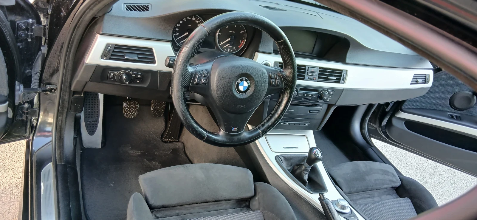 BMW 320, снимка 6 - Автомобили и джипове - 55581956