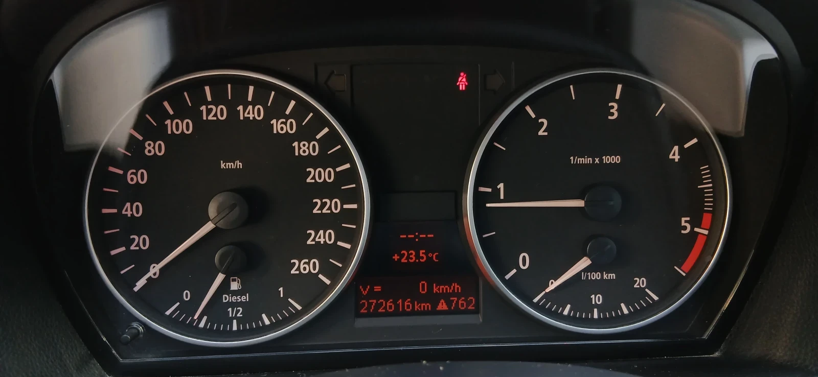 BMW 320, снимка 12 - Автомобили и джипове - 55581956