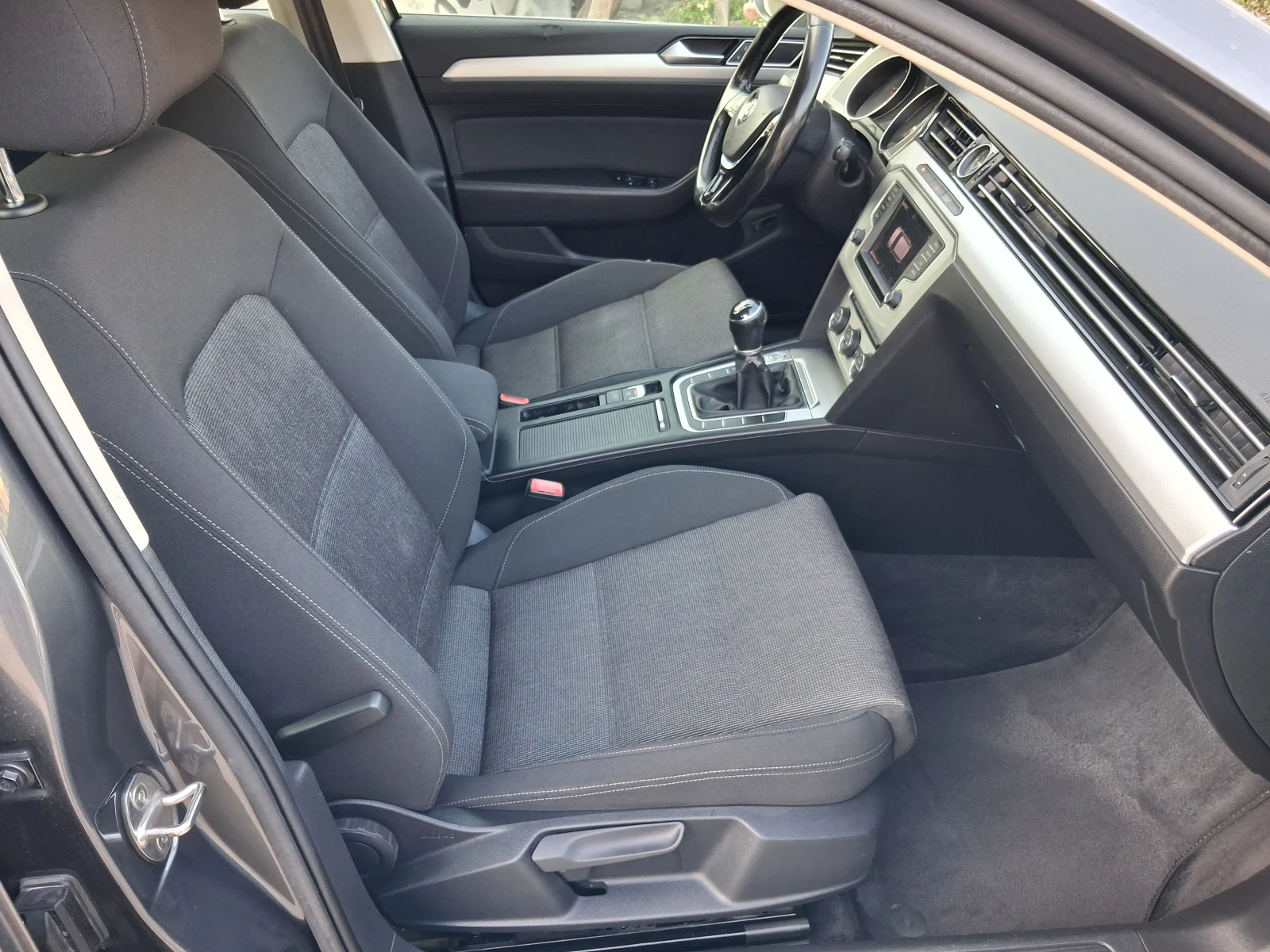 VW Passat 2.0TDI | Mobile.bg � ����������� 12