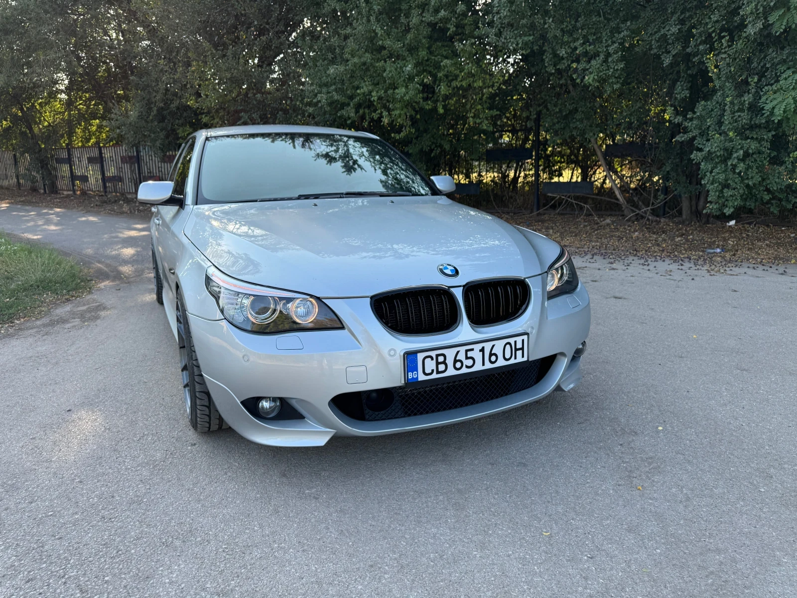 BMW 525 M-pack, Keyless, CIC, distr, Soft close, снимка 3 - Автомобили и джипове - 55782261