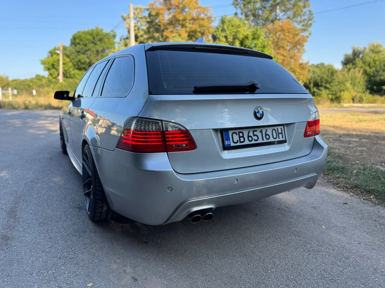 BMW 525 M-pack, Keyless, CIC, distr, Soft close, снимка 8 - Автомобили и джипове - 55782261