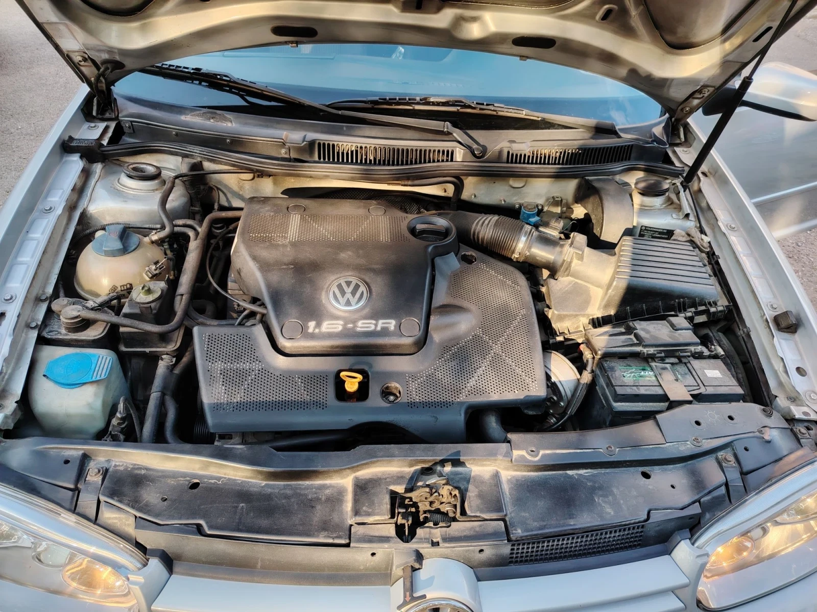 VW Golf, снимка 7 - Автомобили и джипове - 55843837