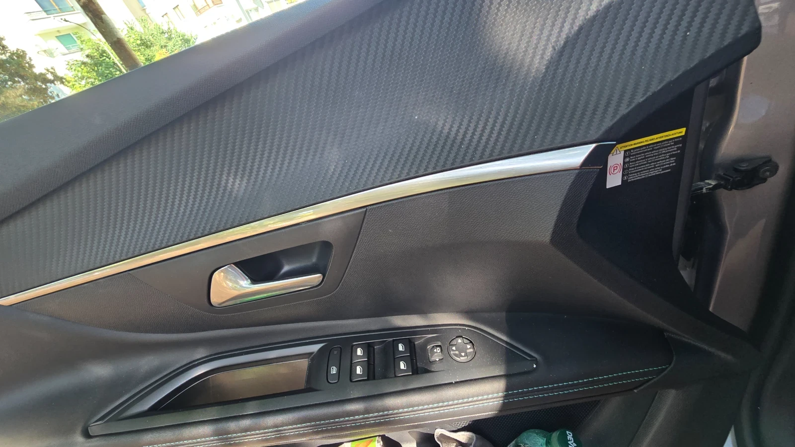 Peugeot 5008, снимка 13 - Автомобили и джипове - 55926159