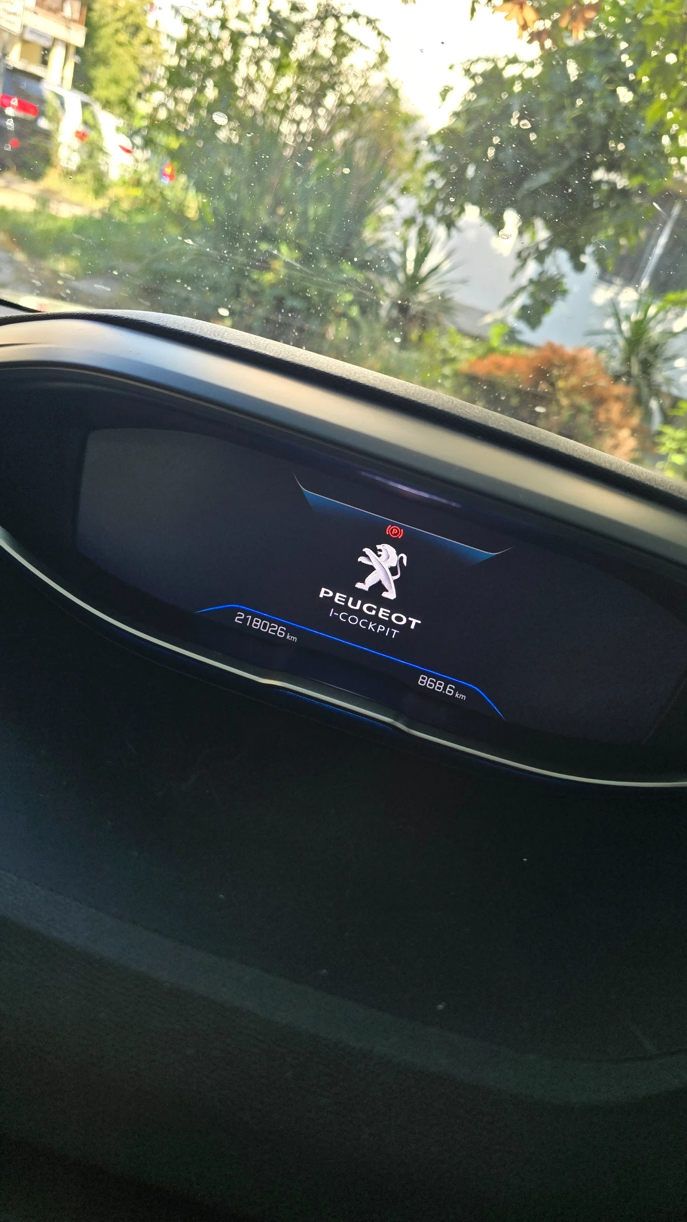 Peugeot 5008, снимка 14 - Автомобили и джипове - 55926159