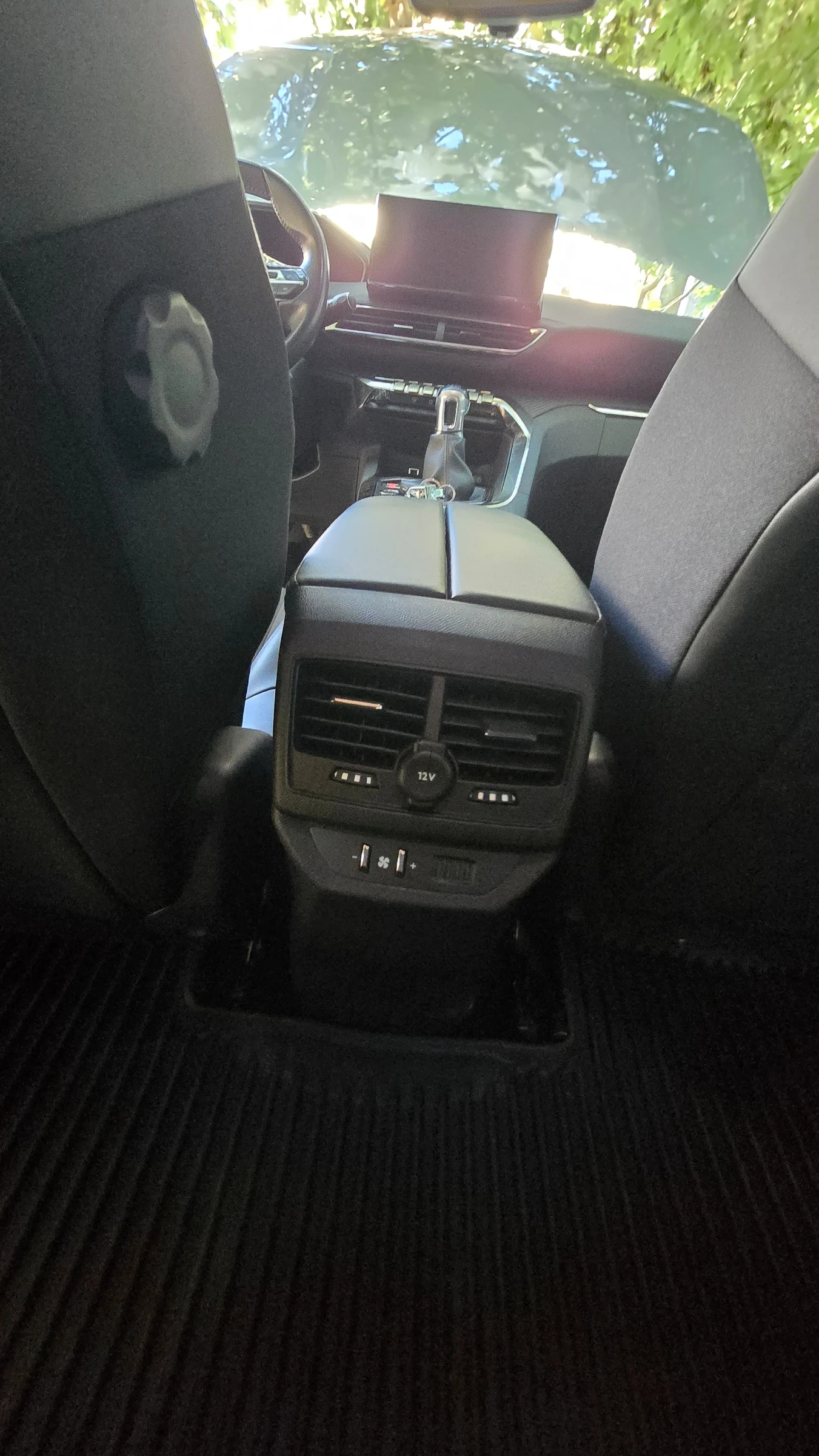 Peugeot 5008, снимка 10 - Автомобили и джипове - 55926159