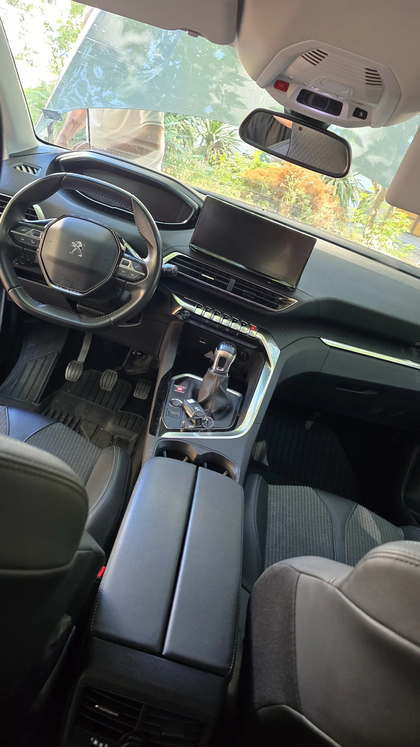 Peugeot 5008, снимка 9 - Автомобили и джипове - 55926159