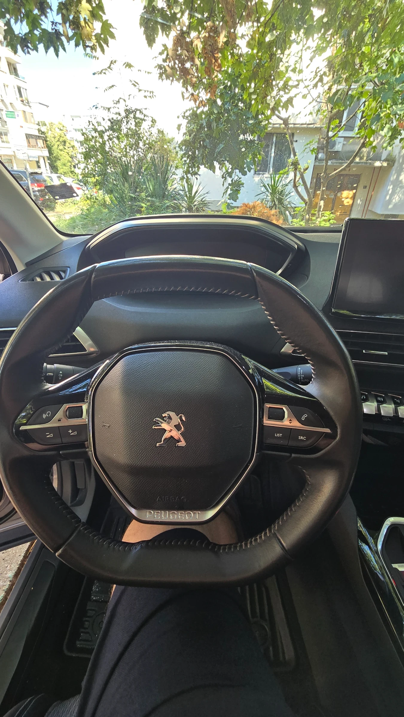 Peugeot 5008, снимка 15 - Автомобили и джипове - 55926159