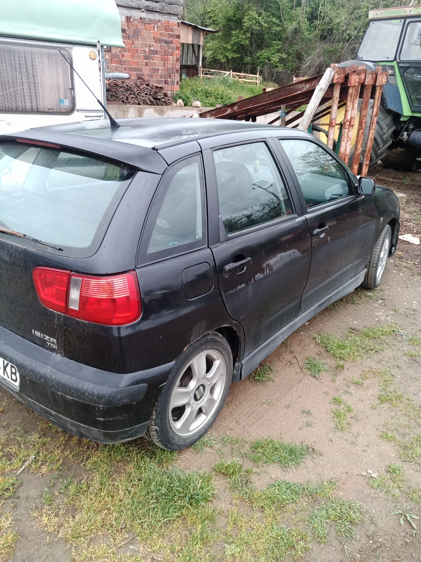 Seat Ibiza, снимка 4 - Автомобили и джипове - 56082480