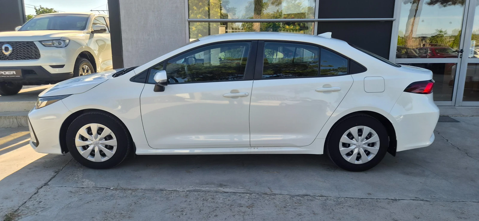 Toyota Corolla ГАРАНЦИЯ 2032г. 28365km., снимка 7 - Автомобили и джипове - 56111945