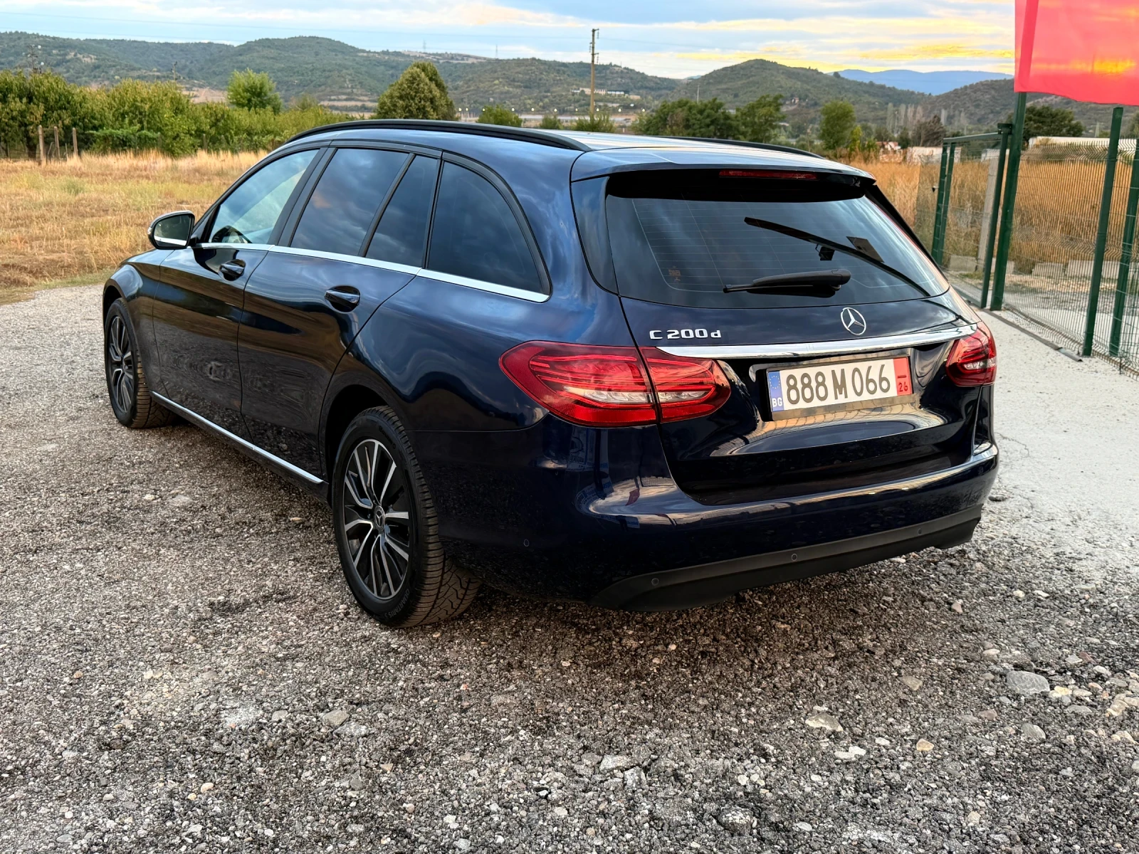 Mercedes-Benz C 200 CDI / FACE LIFT / DISTRONIC , снимка 4 - Автомобили и джипове - 56274976