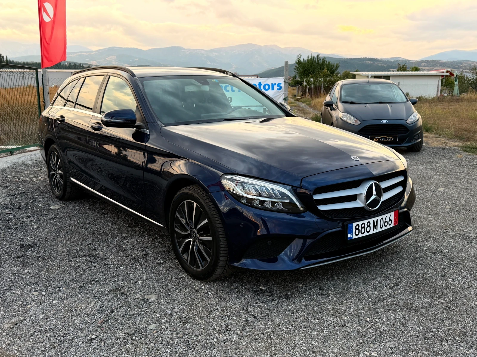 Mercedes-Benz C 200 CDI / FACE LIFT / DISTRONIC , снимка 2 - Автомобили и джипове - 56274976