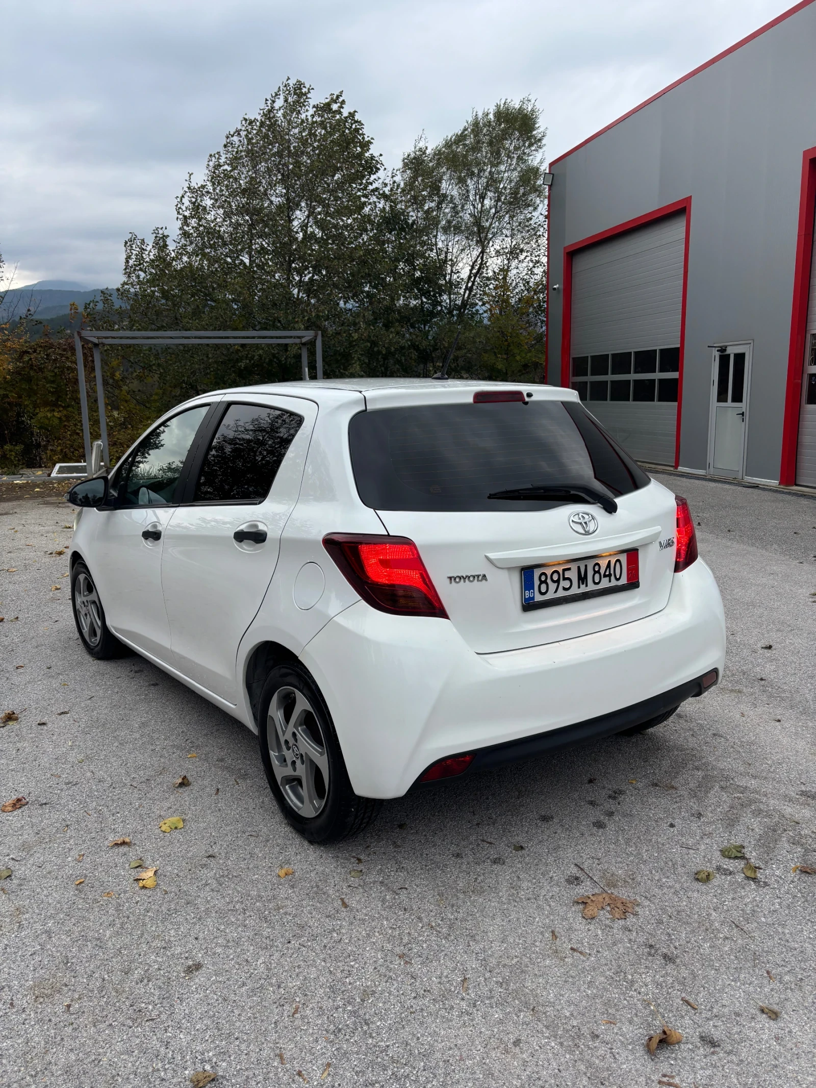 Toyota Yaris 1.4 D4-D, снимка 4 - Автомобили и джипове - 56660266