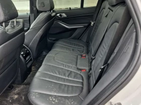 BMW X5 * xDrive40i * ПОДГРЕВИ * ПАНО * 2 КЛЮЧА * CARFAX *, снимка 12