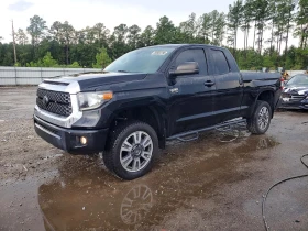 Toyota Tundra 5.7l Sr5, снимка 1