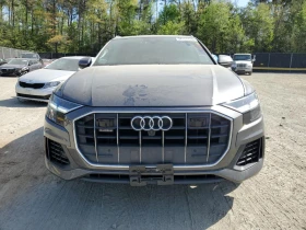 Снимка Audi Q8