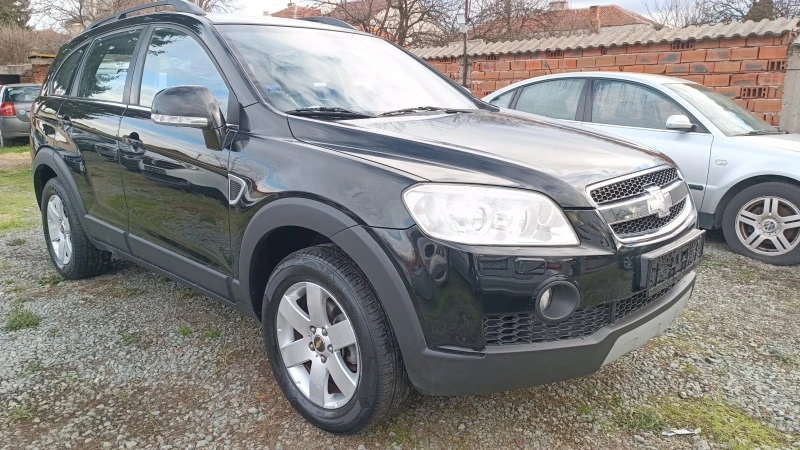 Chevrolet Captiva 2.0 D!!! 4Х4 !!7 МЕСТА!!КОЖА!!, снимка 1 - Автомобили и джипове - 43643937