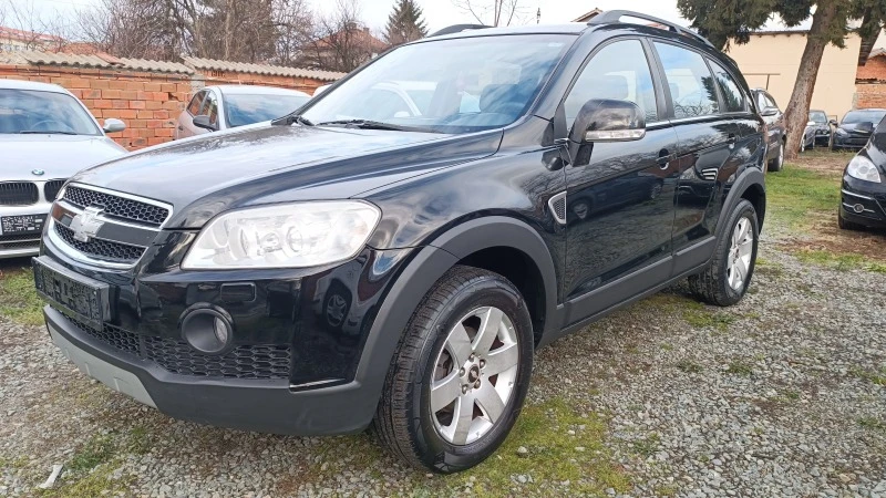 Chevrolet Captiva 2.0 D!!! 4Х4 !!7 МЕСТА!!КОЖА!!, снимка 3 - Автомобили и джипове - 43643937