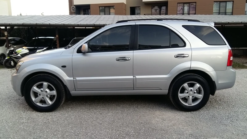 Kia Sorento 2.5 CRDI/Limited Edition!, снимка 8 - Автомобили и джипове - 48461993