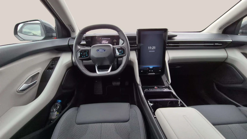 Ford Explorer 77 kWh, снимка 11 - Автомобили и джипове - 50477763