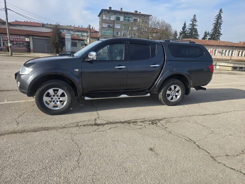 Mitsubishi L200, снимка 4 - Автомобили и джипове - 52901656