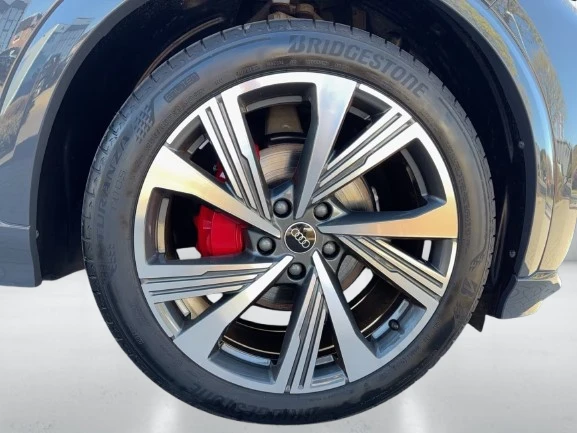 Audi Q6 e-tron 185 kWh Quattro = S-line = Гаранция, снимка 5 - Автомобили и джипове - 54441410