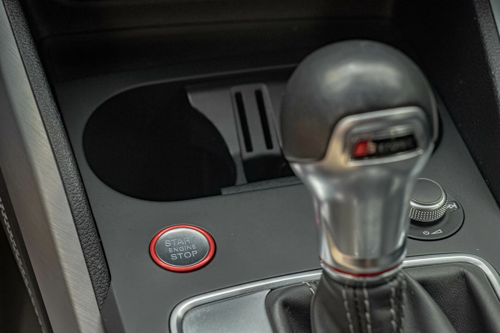 Audi Q2 SQ2/2.0TFSI/Bang&Olufsen/HuD/Virtual/Dist./Side As | Mobile.bg   13