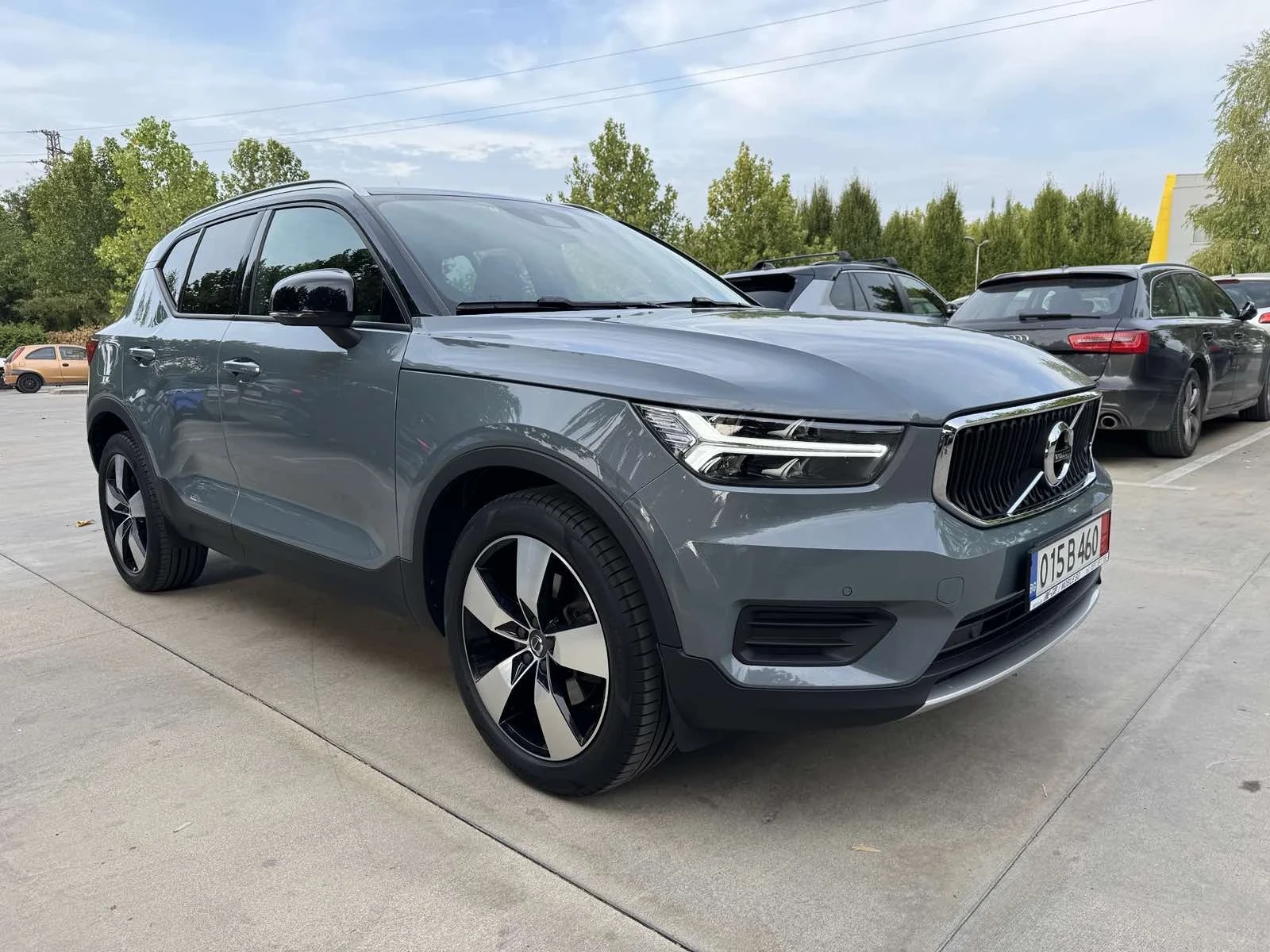 Volvo XC40 2, 0D3-150kc AWD - изображение 5