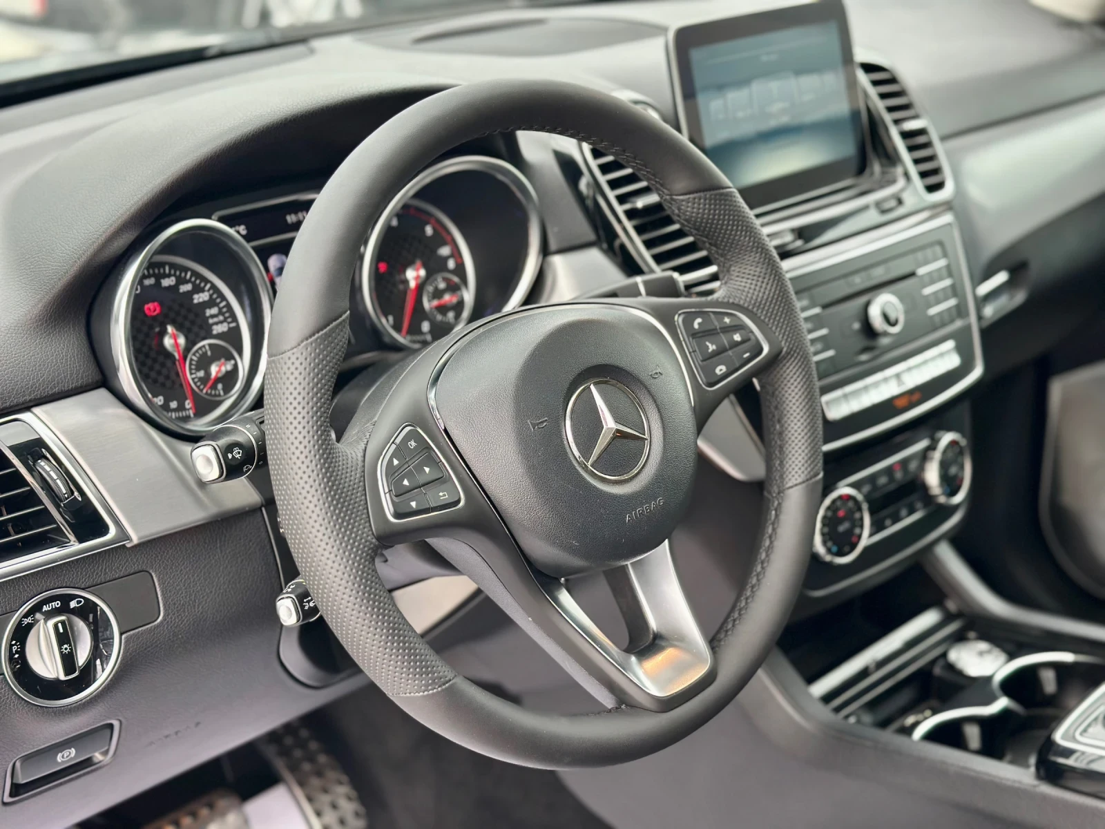 Mercedes-Benz GLE 350 AMG::DISTRONIK::360:: ПЪЛНА ИСТОРИЯ МЕРЦЕДЕС:: - изображение 6