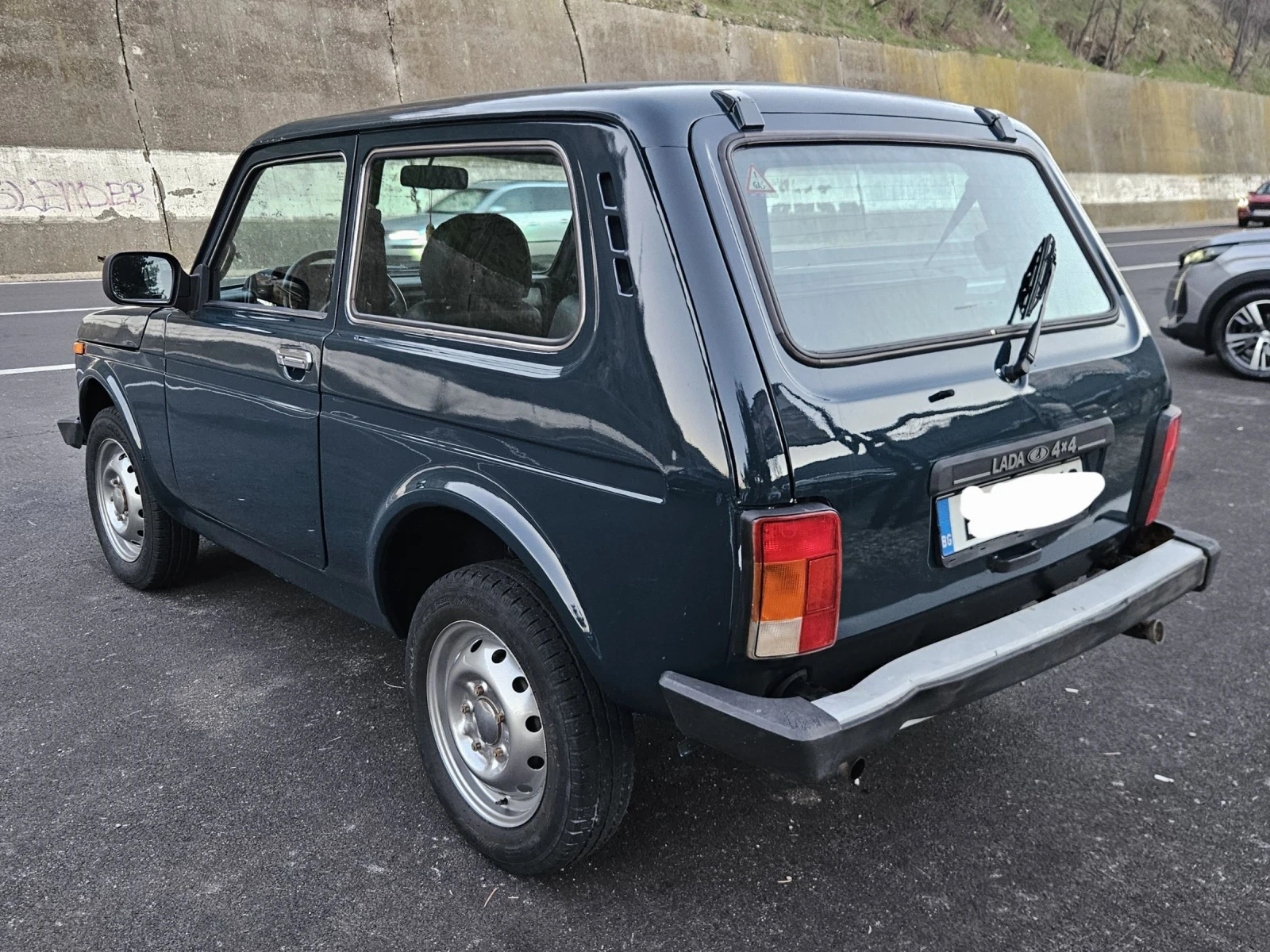 Lada Niva 1.7 i LPG 4x4 - изображение 7