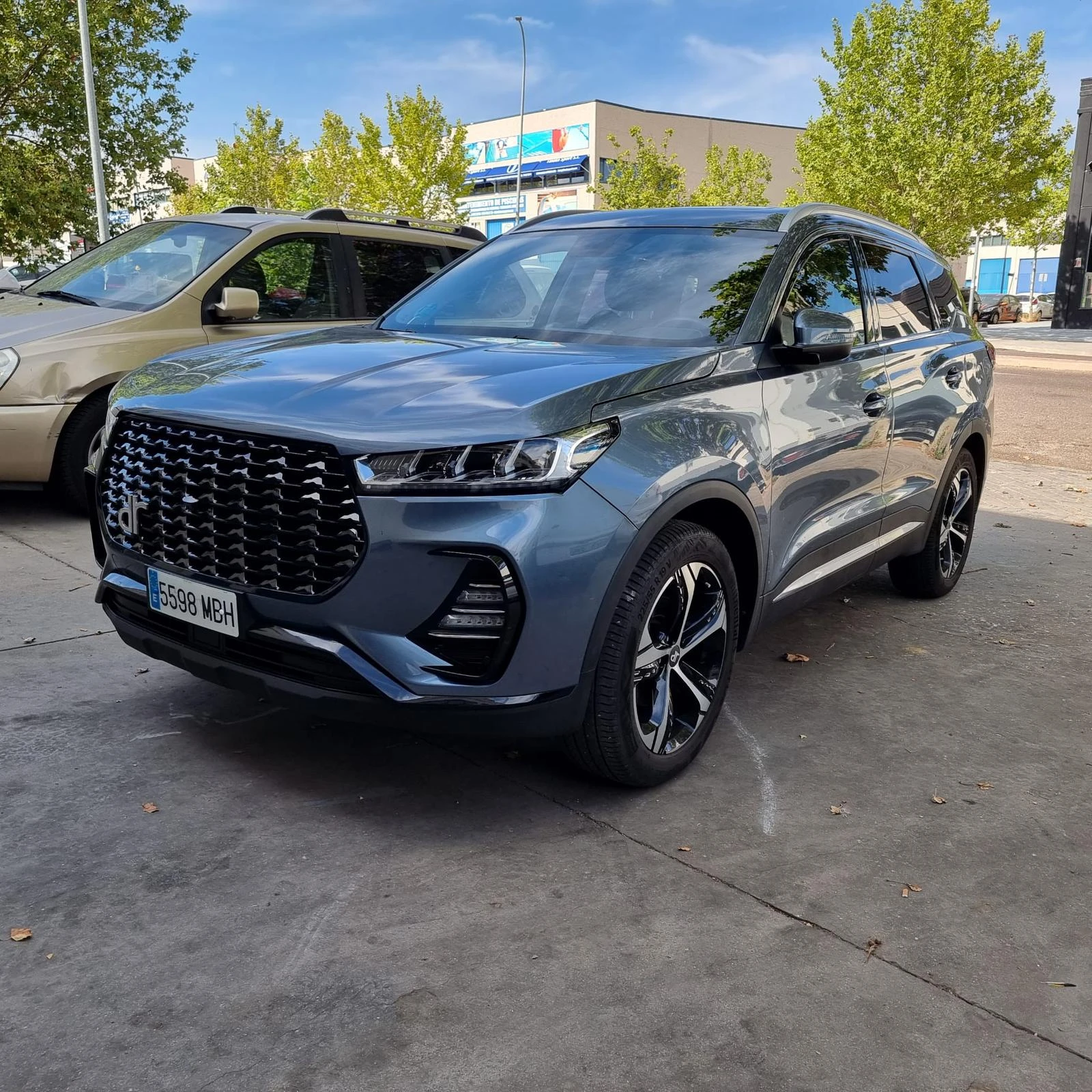 Dr 6 2022г. 1.5Turbo ThermoHybrid Бензин GPL Автоматик - изображение 3