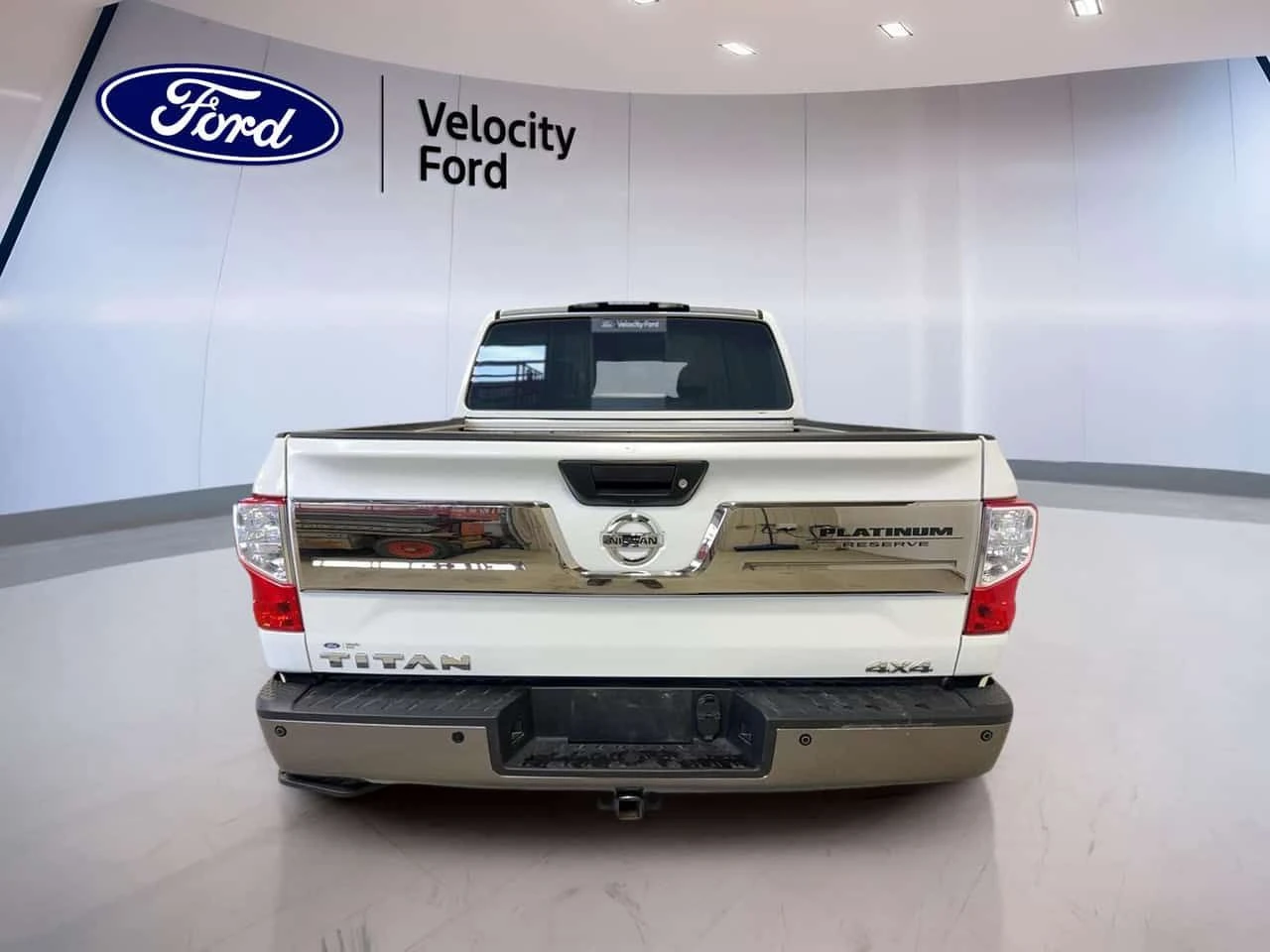 Nissan Titan crew cab * CARFAX * ЦЕНА ДО БГ - изображение 2