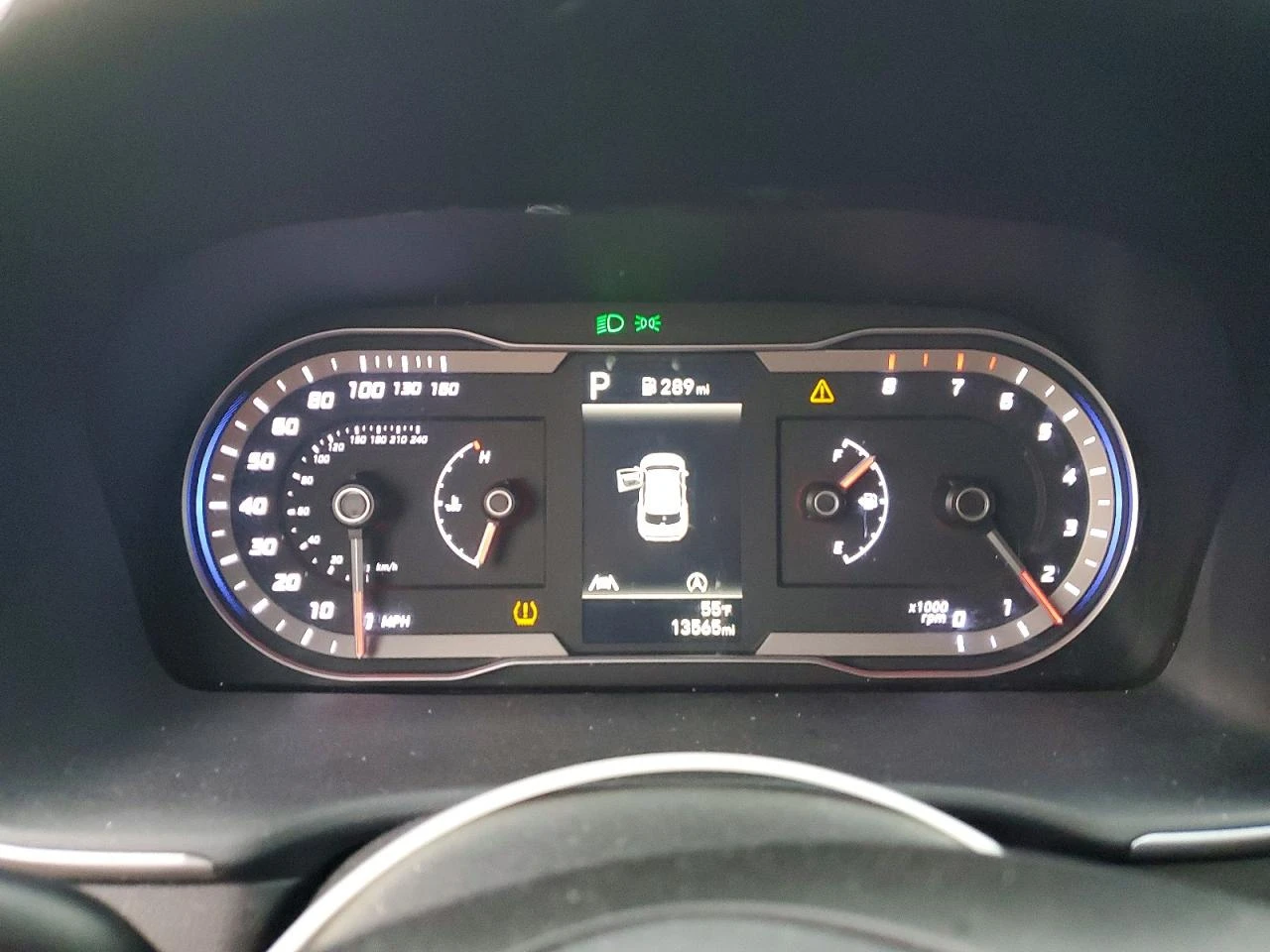 Hyundai Tucson 2.5l Se, снимка 9 - Автомобили и джипове - 53965661