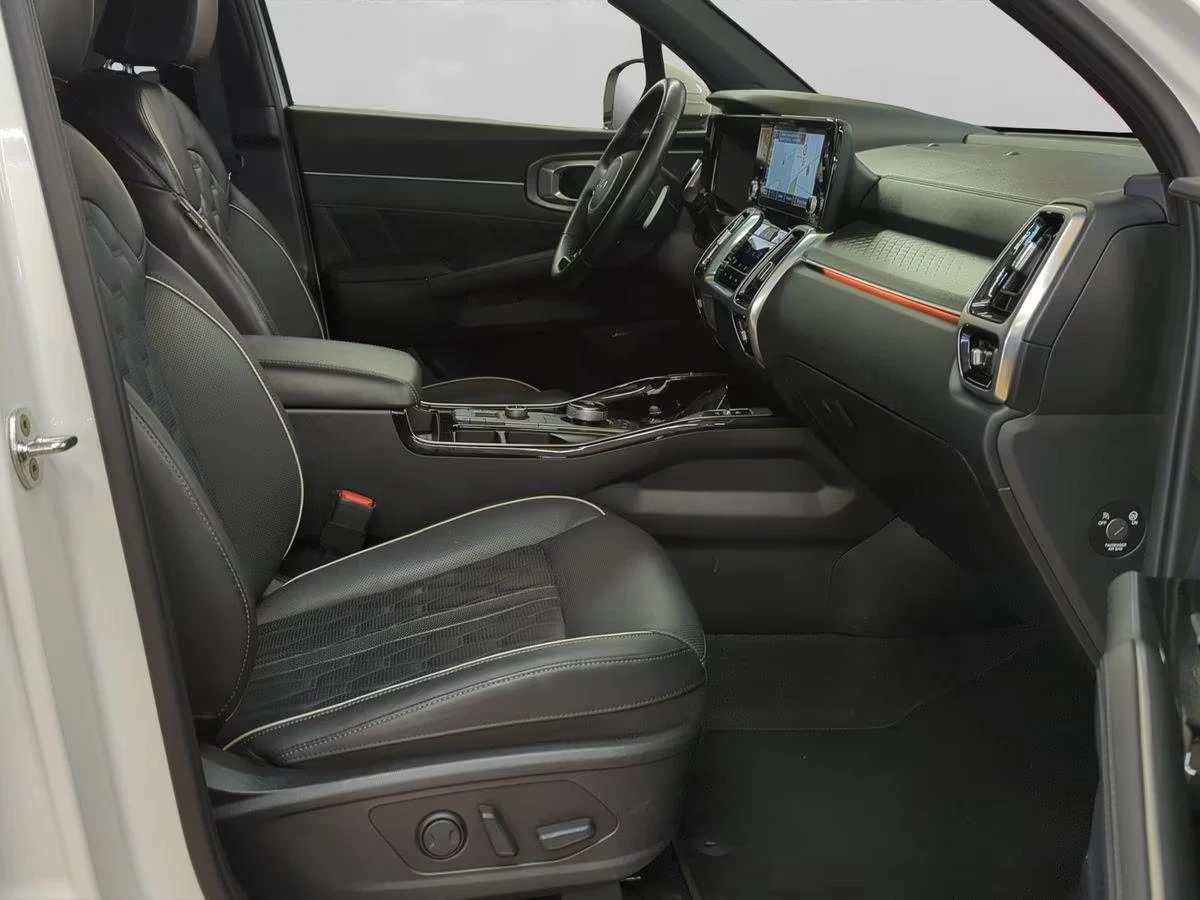 Kia Sorento 2.2/201HP/4X4/PALTINUM/360/NAVI/ACC/KLESS/266z, снимка 12 - Автомобили и джипове - 54082088