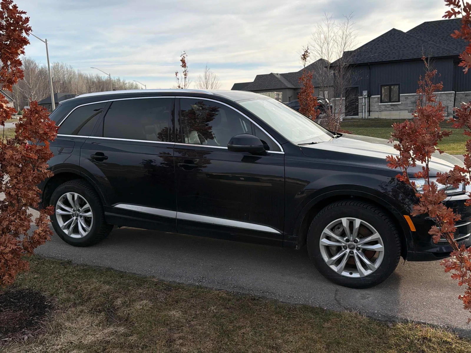 Audi Q7 PROGRESSIV * CAR FAX * ЦЕНА ДО БГ * АВТО КРЕДИТ, снимка 2 - Автомобили и джипове - 54160930