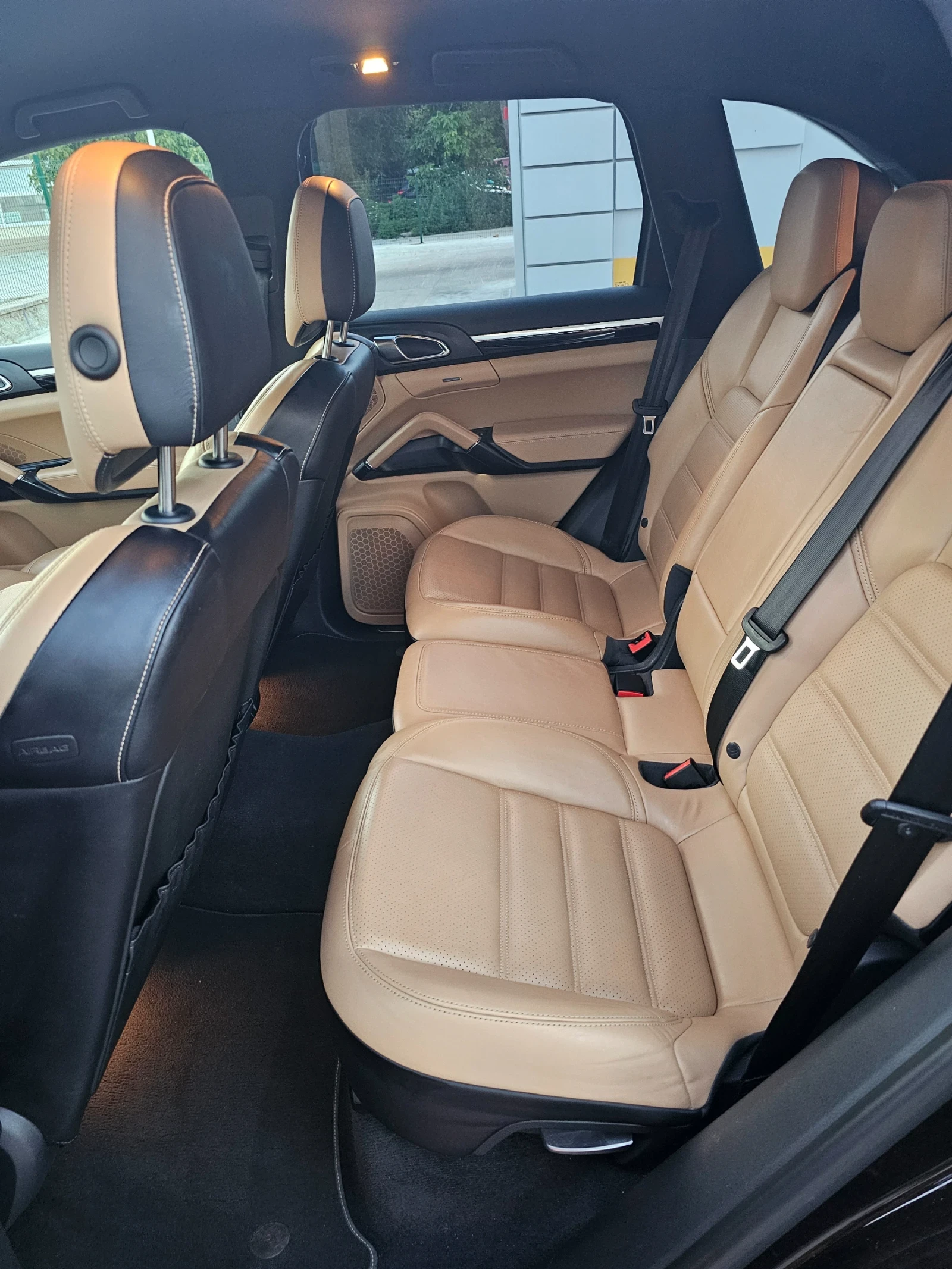 Porsche Cayenne S Diesel V8 385HP, снимка 9 - Автомобили и джипове - 54331563