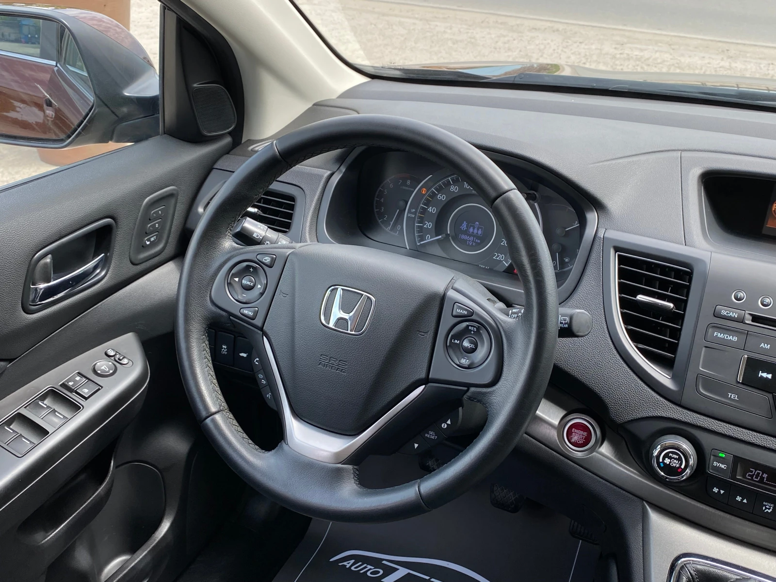 Honda Cr-v 2.0 i-VTEC* Executive* 4WD, снимка 13 - Автомобили и джипове - 54454774