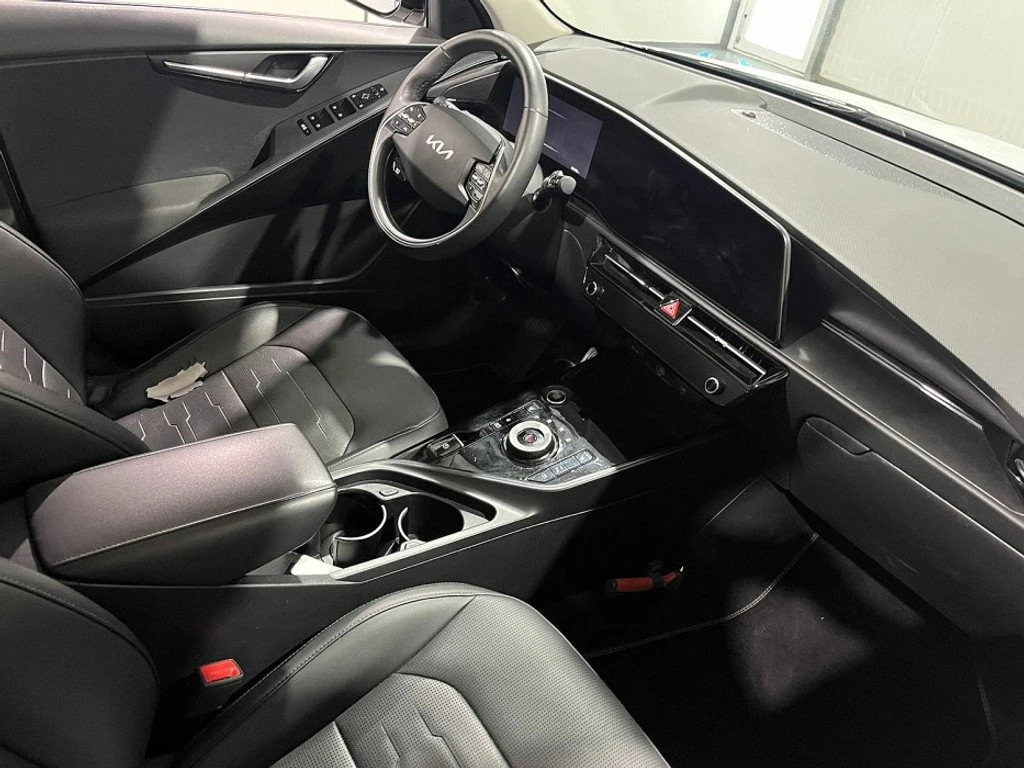 Kia Niro 1.6 GDI DynamicPlusLine, снимка 5 - Автомобили и джипове - 54741199