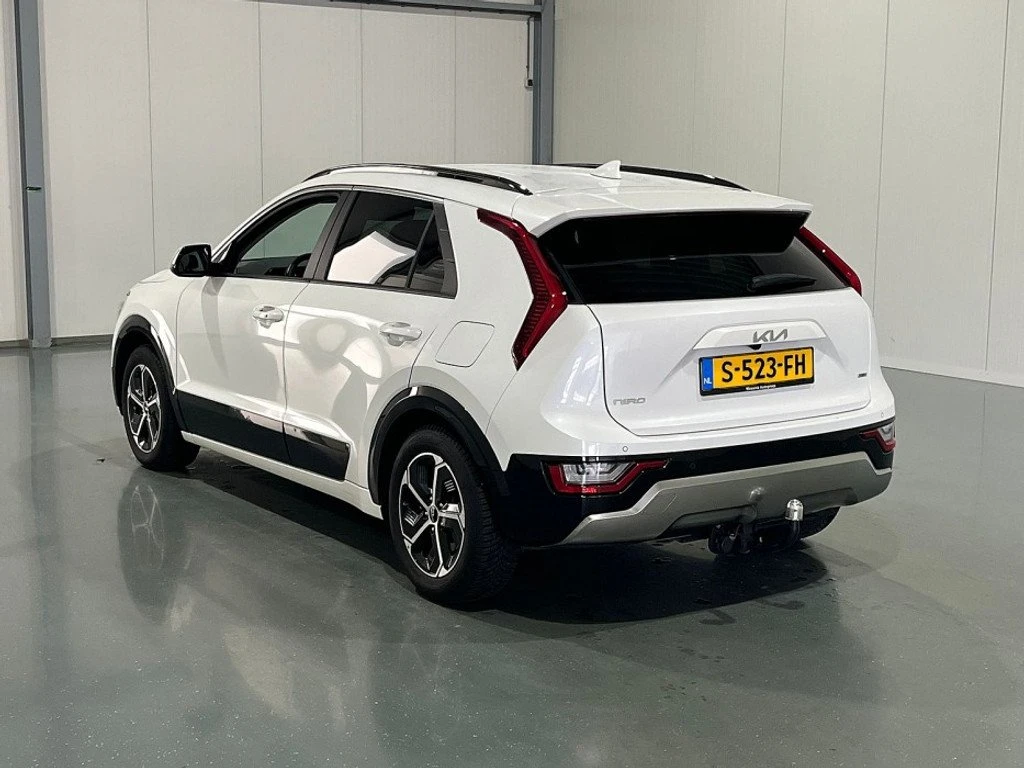 Kia Niro 1.6 GDI DynamicPlusLine, снимка 3 - Автомобили и джипове - 54741199