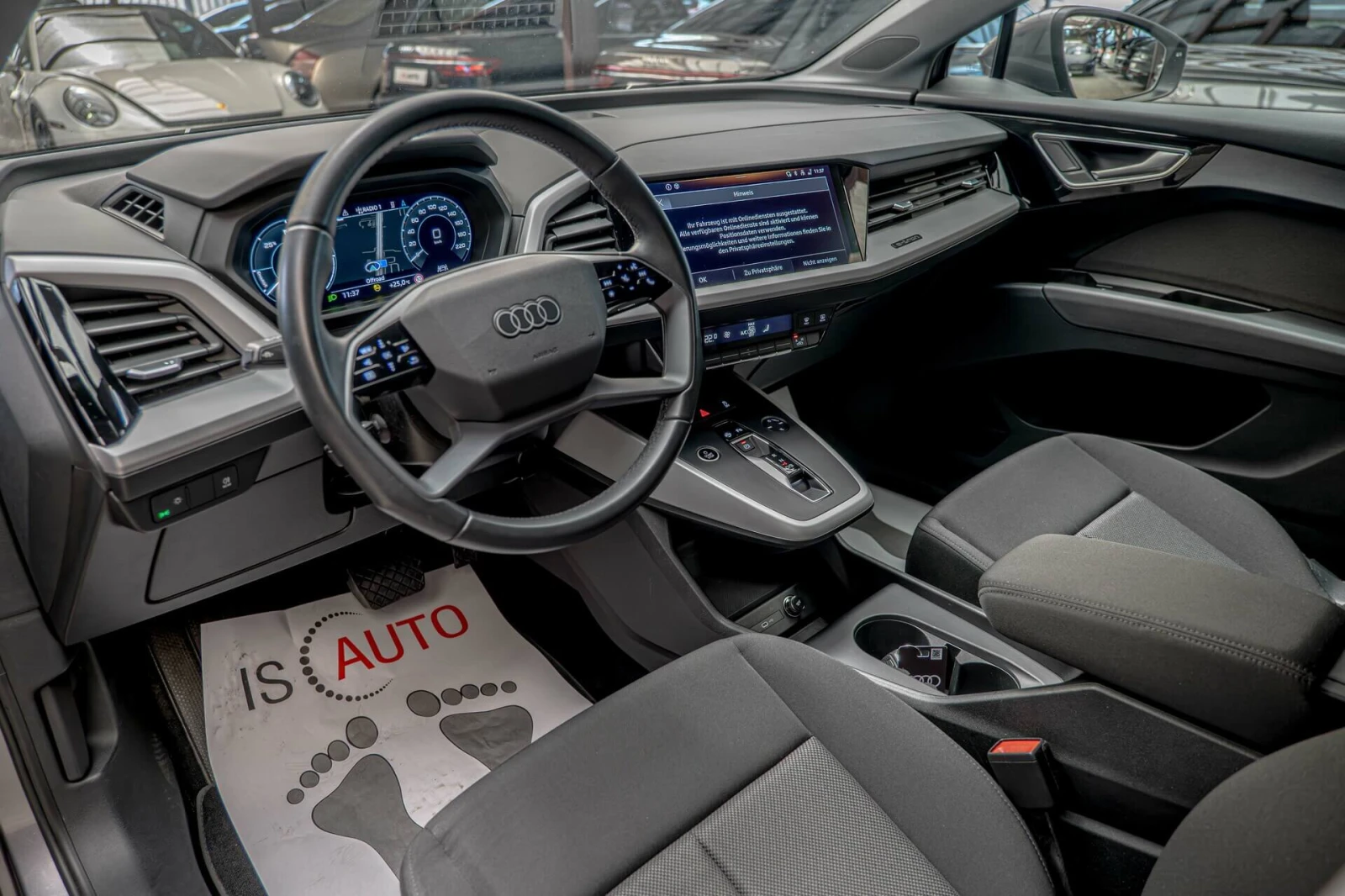 Audi Q4 35/E-Tron/Comfort Packet/MMI Touch/Pre Sense/Isofi, снимка 8 - Автомобили и джипове - 55078357