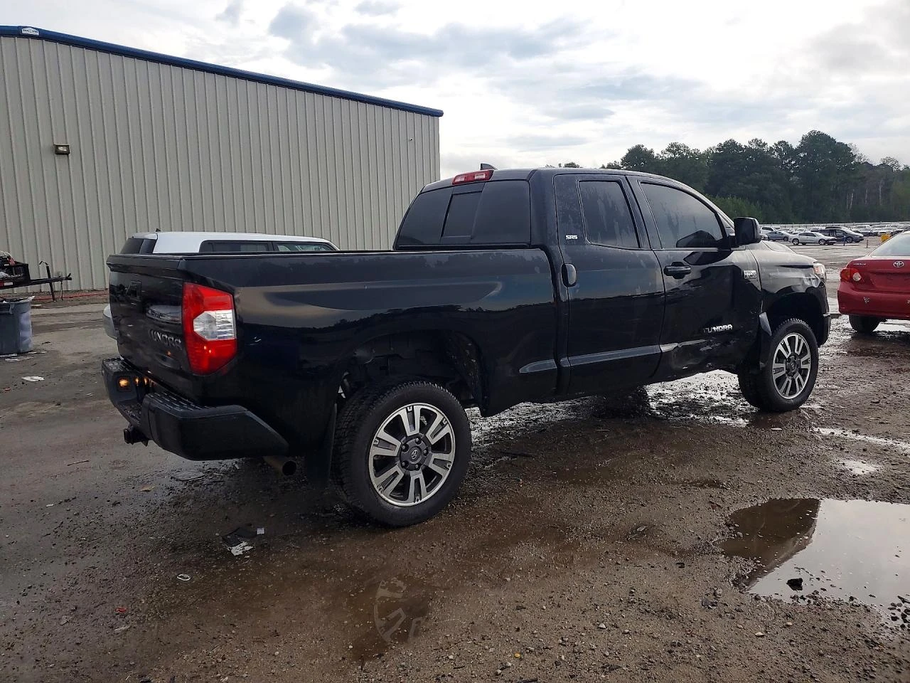 Toyota Tundra 5.7l Sr5, снимка 3 - Автомобили и джипове - 56045823
