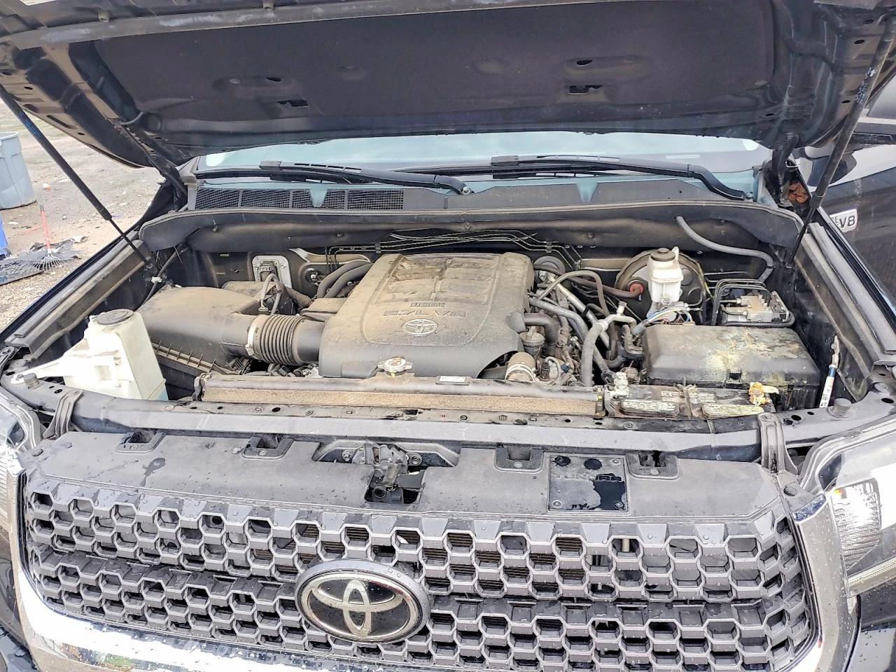 Toyota Tundra 5.7l Sr5, снимка 11 - Автомобили и джипове - 56045823