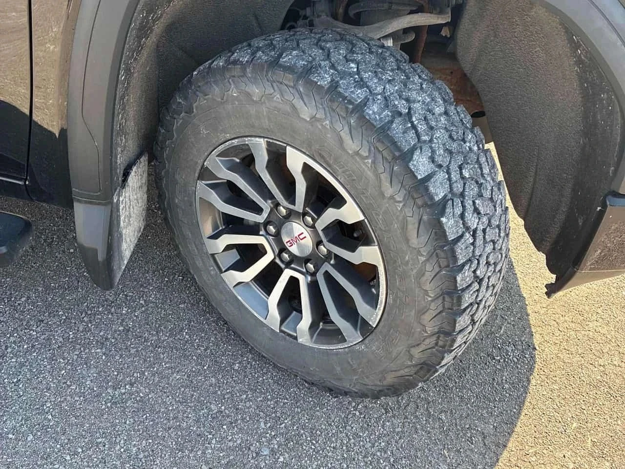 Gmc Sierra, снимка 7 - Автомобили и джипове - 56716723