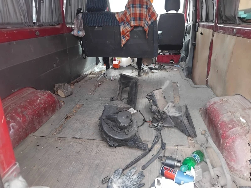 Mercedes-Benz Sprinter 212, снимка 5 - Бусове и автобуси - 53221497