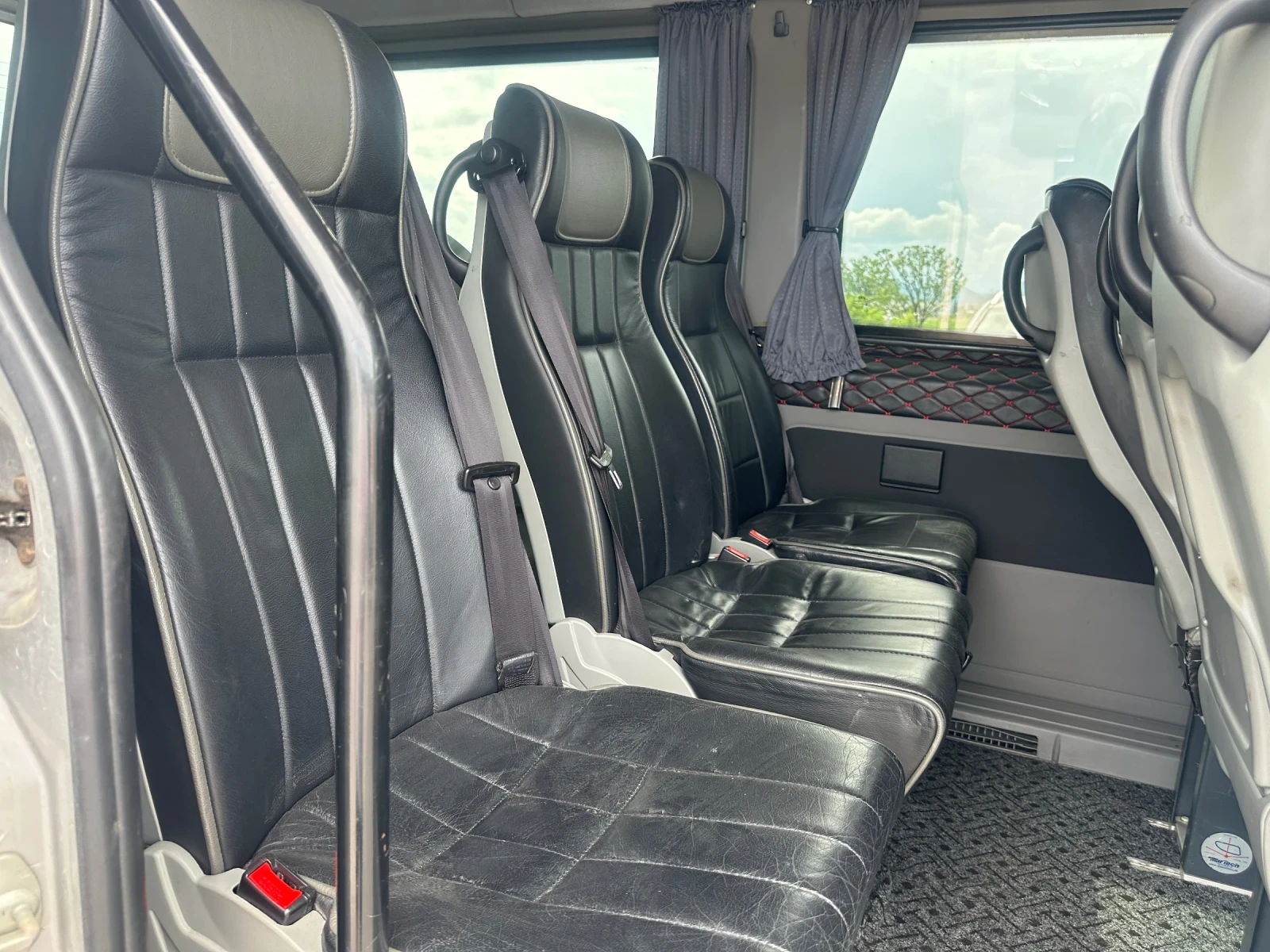 VW Crafter 2.0TDI* 163к.с* 9МЕСТЕН* ДЪЛГА БАЗА* ПЕЧКА* КАМЕРА - изображение 8