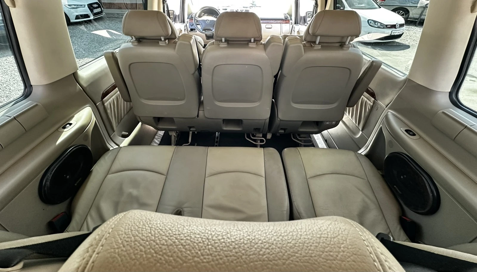 Mercedes-Benz Viano 3.0CDI 204HP LONG 7+ 1, снимка 9 - Бусове и автобуси - 53981178