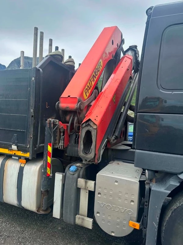 Volvo Fm 420 6х2 + PALFINGER 12502, снимка 8 - Камиони - 55260469