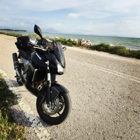 Kawasaki Z Z750, снимка 13 - Мотоциклети и мототехника - 53405675