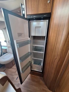 Кемпер HYMER / ERIBA B 678, снимка 17