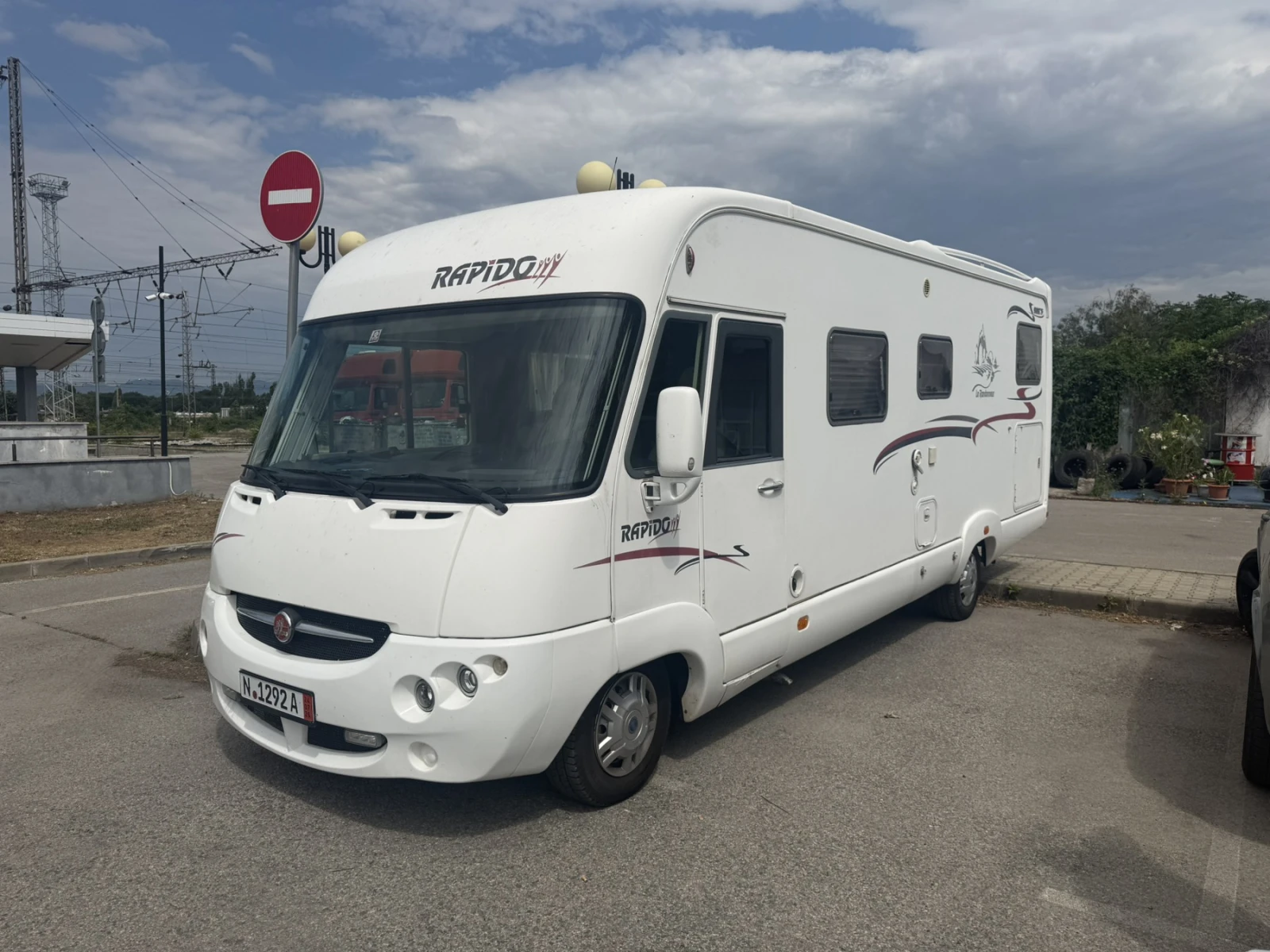 Кемпер Rapido 9097F, снимка 15 - Каравани и кемпери - 55200780