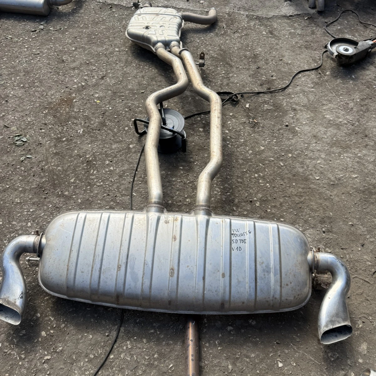 Генерация Ауспух за VW Touareg 7L 50TDI V10 7L6253611M